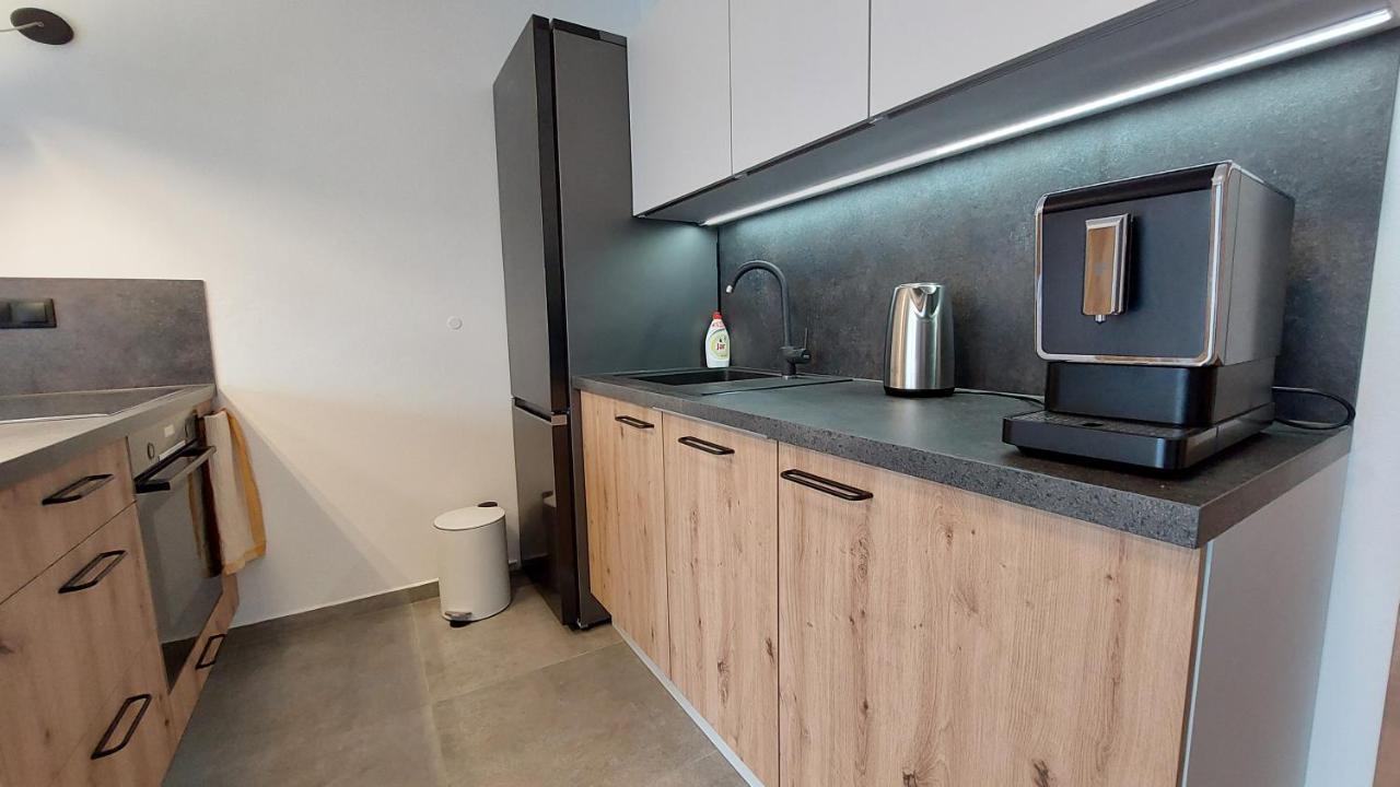 Apartmany Jura Nova Pec Exterior photo